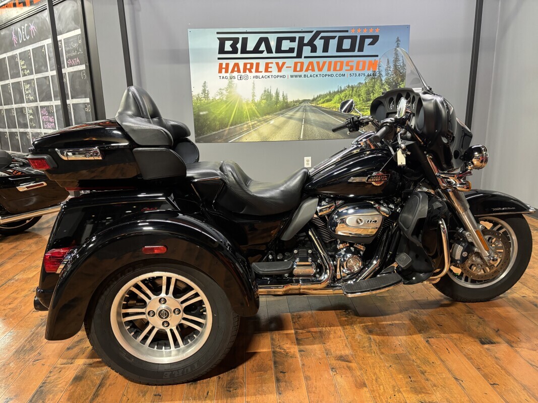2024 Harley-Davidson Tri Glide Ultra ULTRA CLASSIC in Columbia, MO