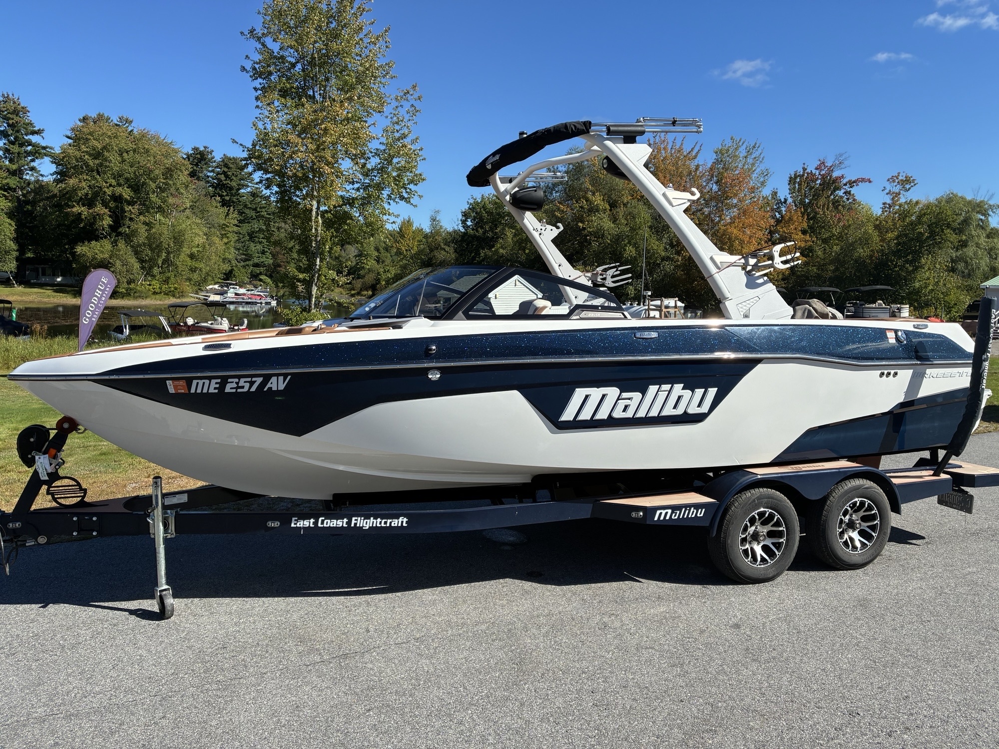 2022 Malibu 23 LSV WakeSetter in raymond ME