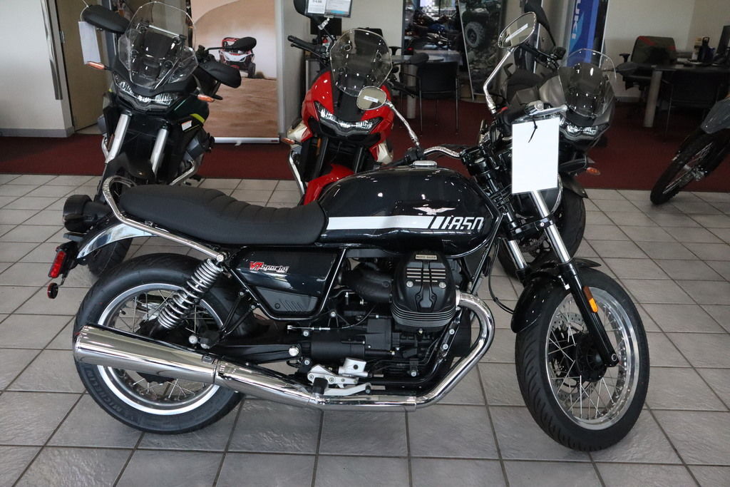 2025 Moto Guzzi GU3215170YCT01 in Homosassa, FL