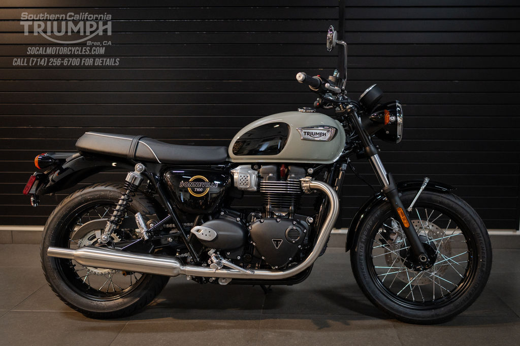 2026 Triumph Bonneville T100 Stone grey BASE in brea CA