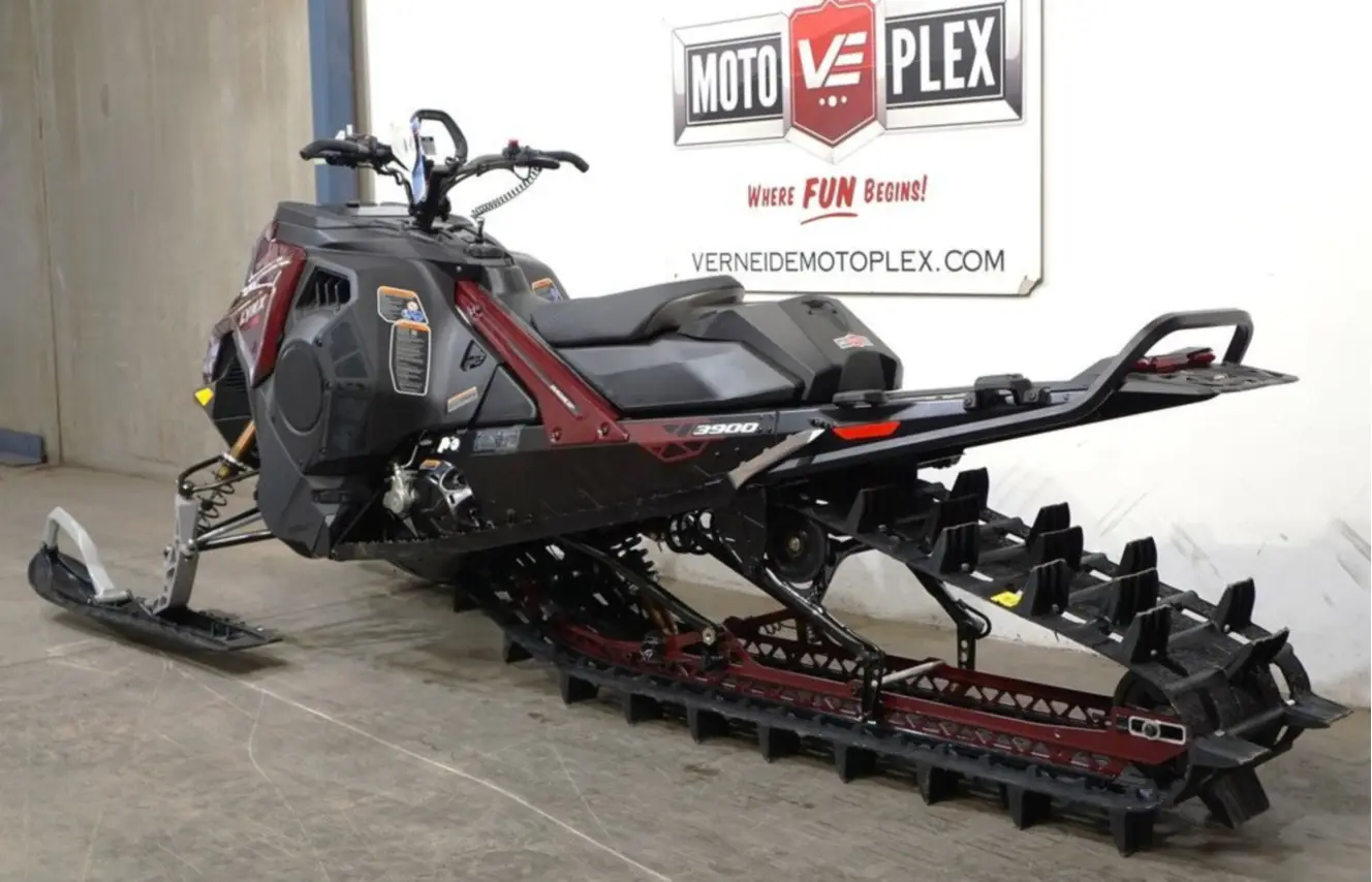 New 2026 Lynx® Shredder 850 E-Tec Turbo R_3900_10.25in_Red Ds For Sale ...