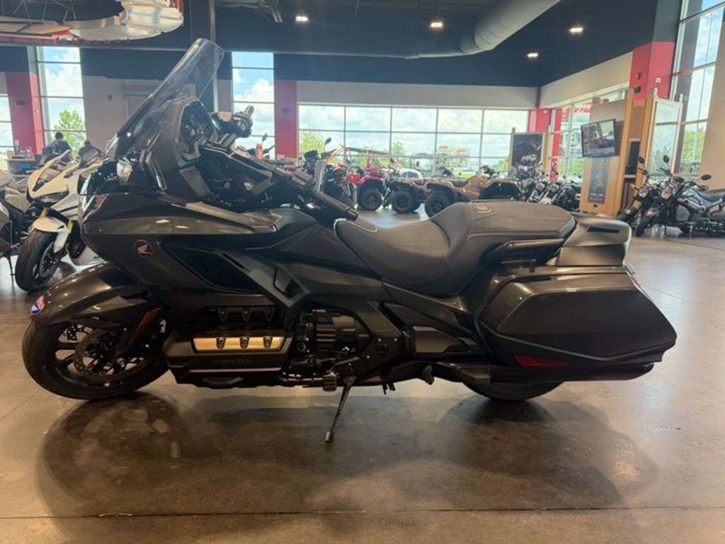 2024 Honda® Gold Wing Tour Automatic DCT 1800 TOUR AUTOMATIC DCT in tifton GA