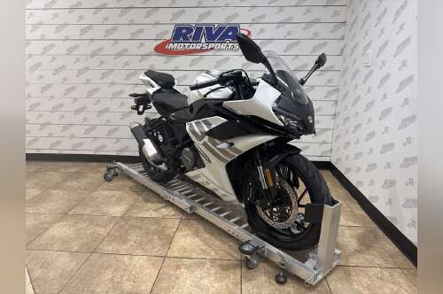 2026 CFMOTO 300SS in deerfield beach FL