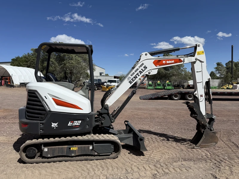 2023 BOBCAT E32