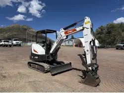 2023 BOBCAT E32