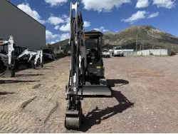 2023 BOBCAT E32