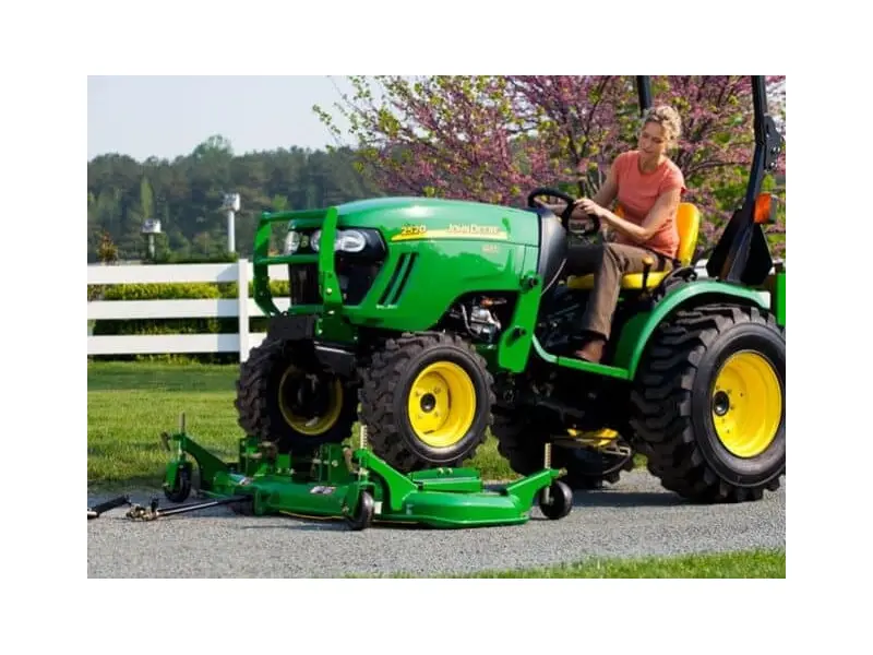 John Deere 60 in. Mid Mount Mower Deck