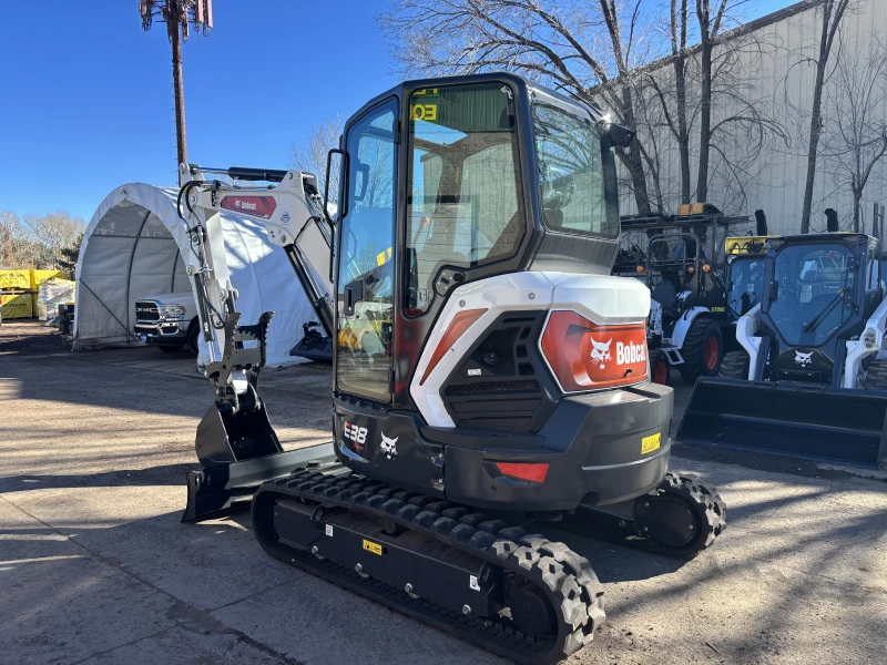 2025 Bobcat E38
