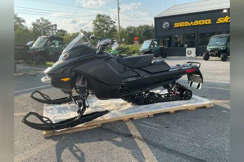 2027 Ski-Doo MXZ ADRENALINE 850 137 850 E-TEC 137 1.5 in duncansville PA