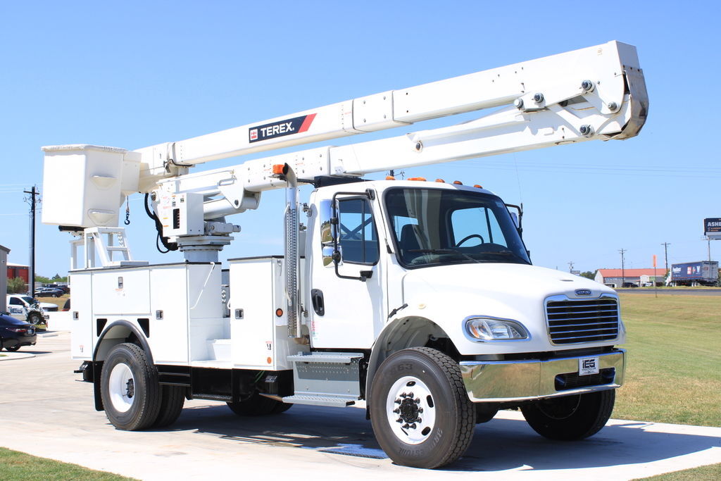 2019 Freightliner M2 4x4 / Terex TC55-MH in Bryan, TX