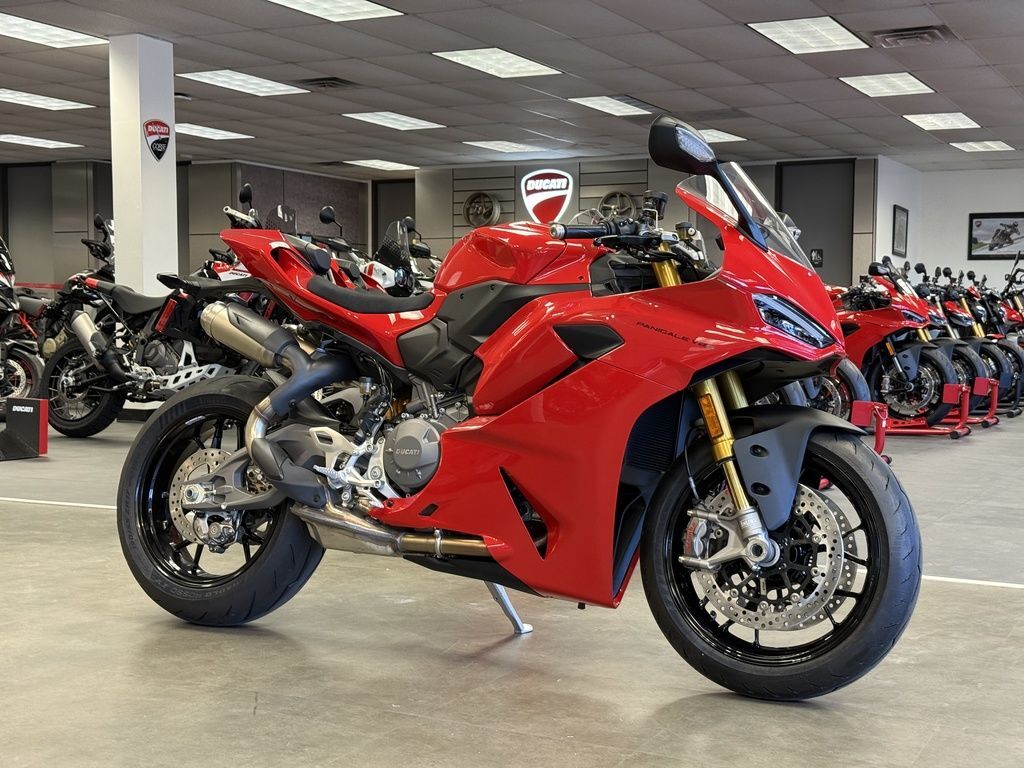 2026 Ducati Panigale V2 S Ducati Red V2 S in San Antonio, TX