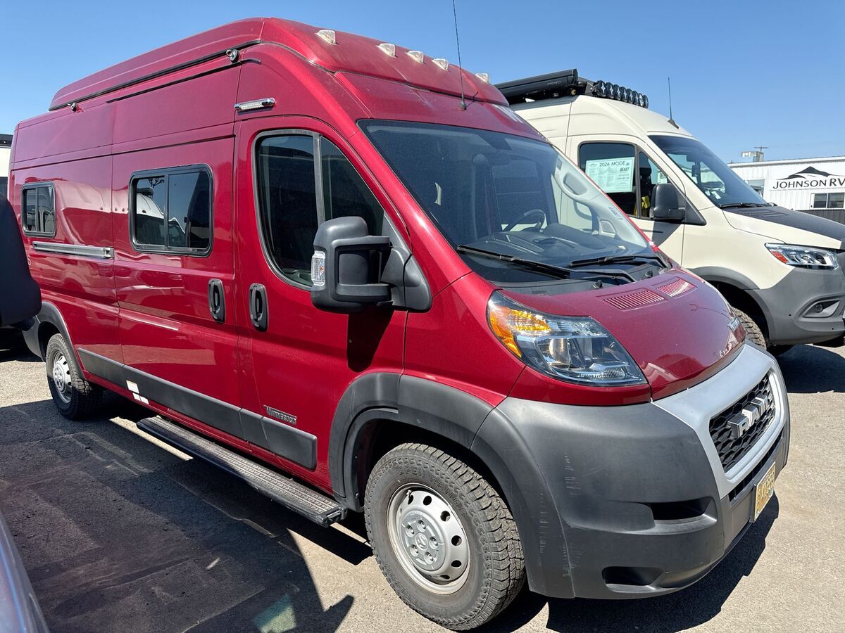 2021 Winnebago Solis 59P RV