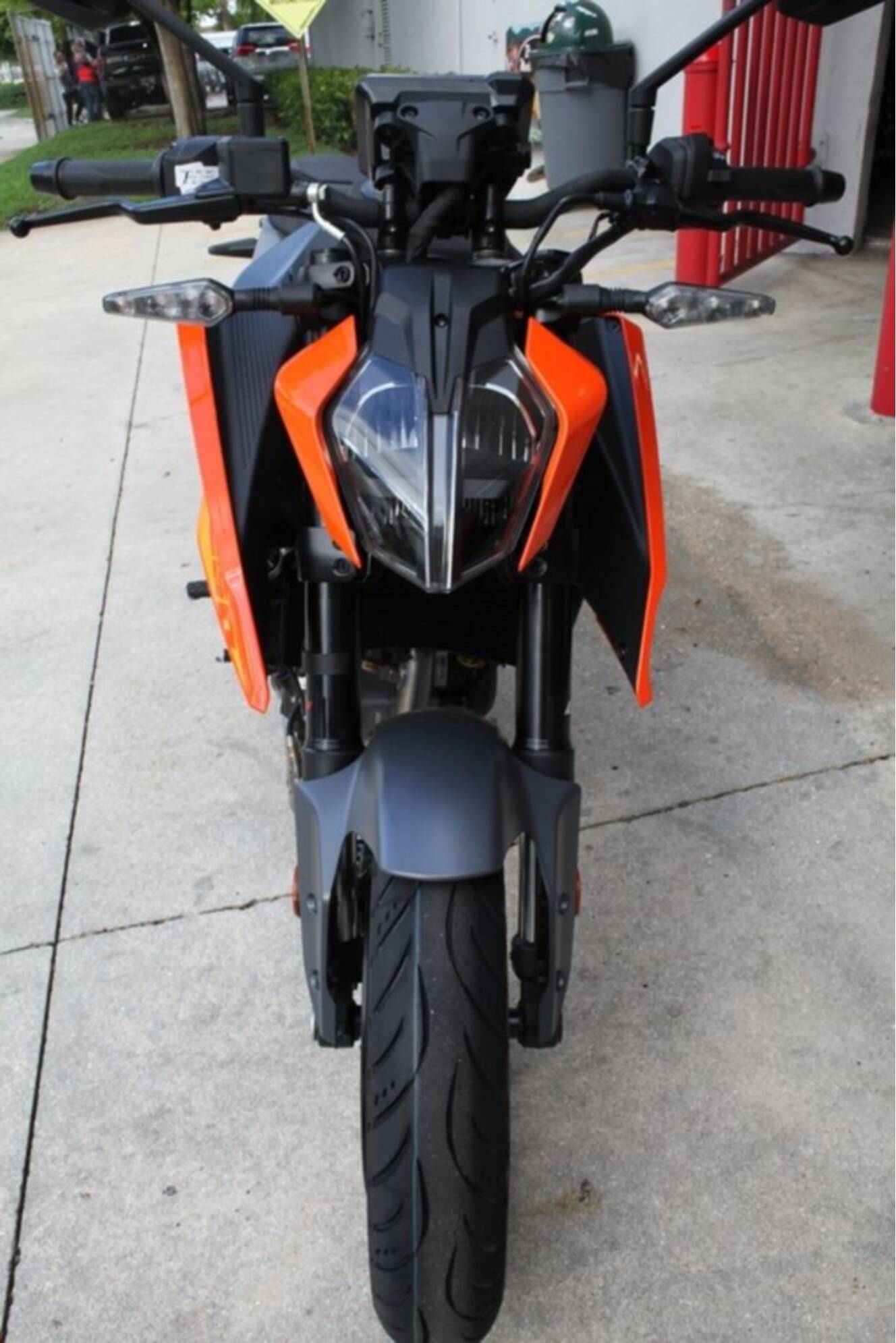 A photo of this 2024 KTM 250 Duke