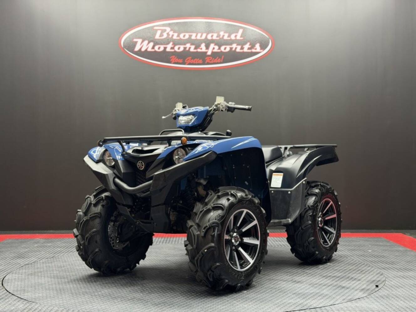 A photo of this 2023 Yamaha Grizzly EPS SE