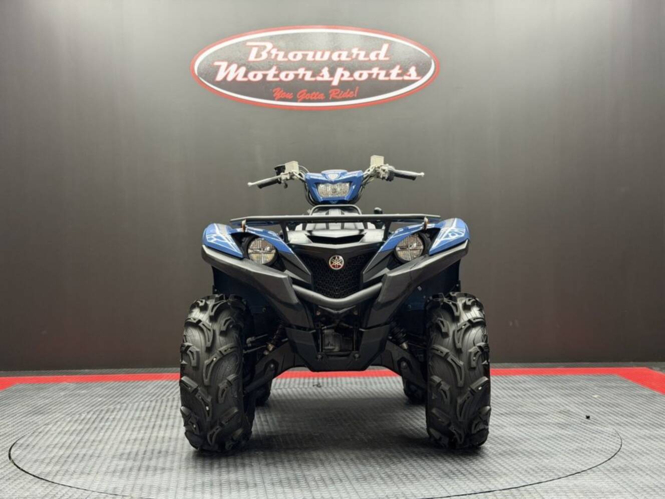 A photo of this 2023 Yamaha Grizzly EPS SE