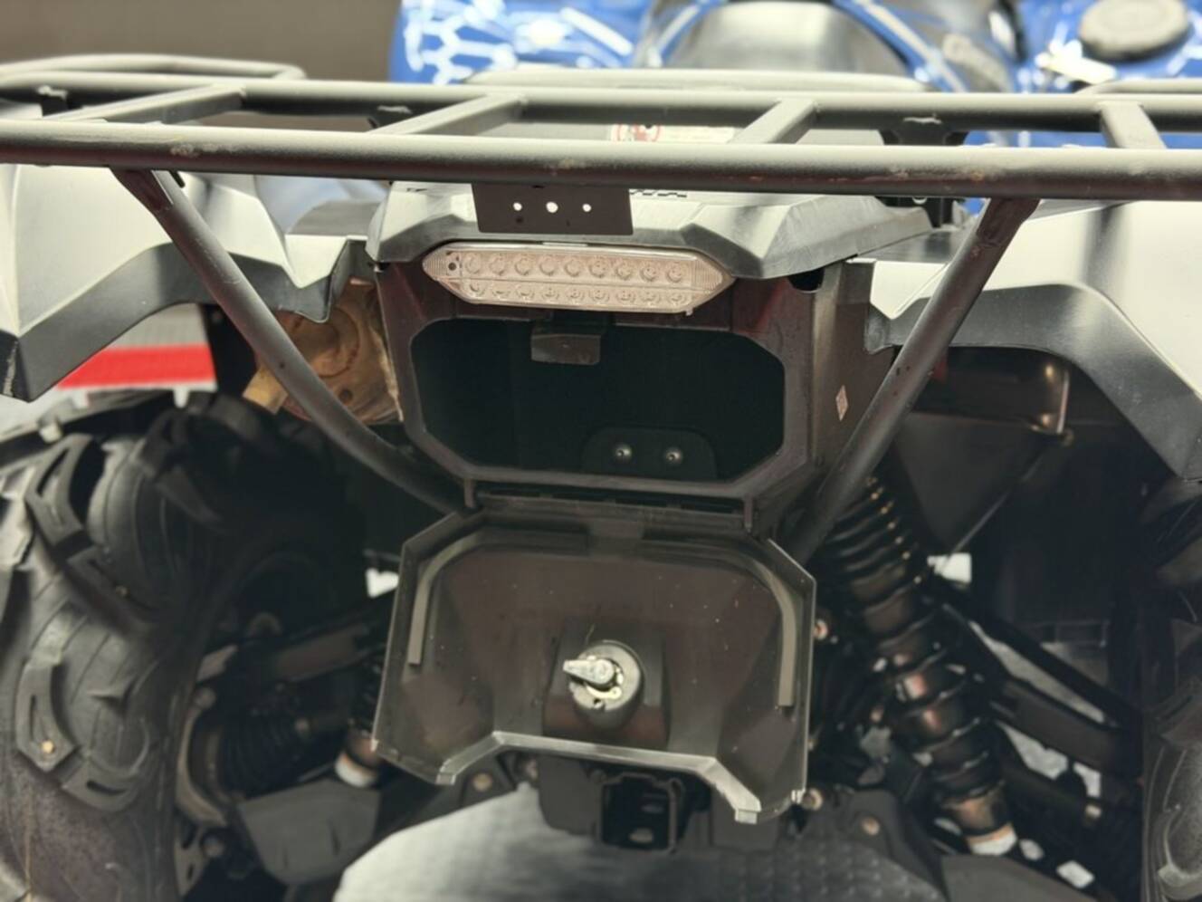 A photo of this 2023 Yamaha Grizzly EPS SE