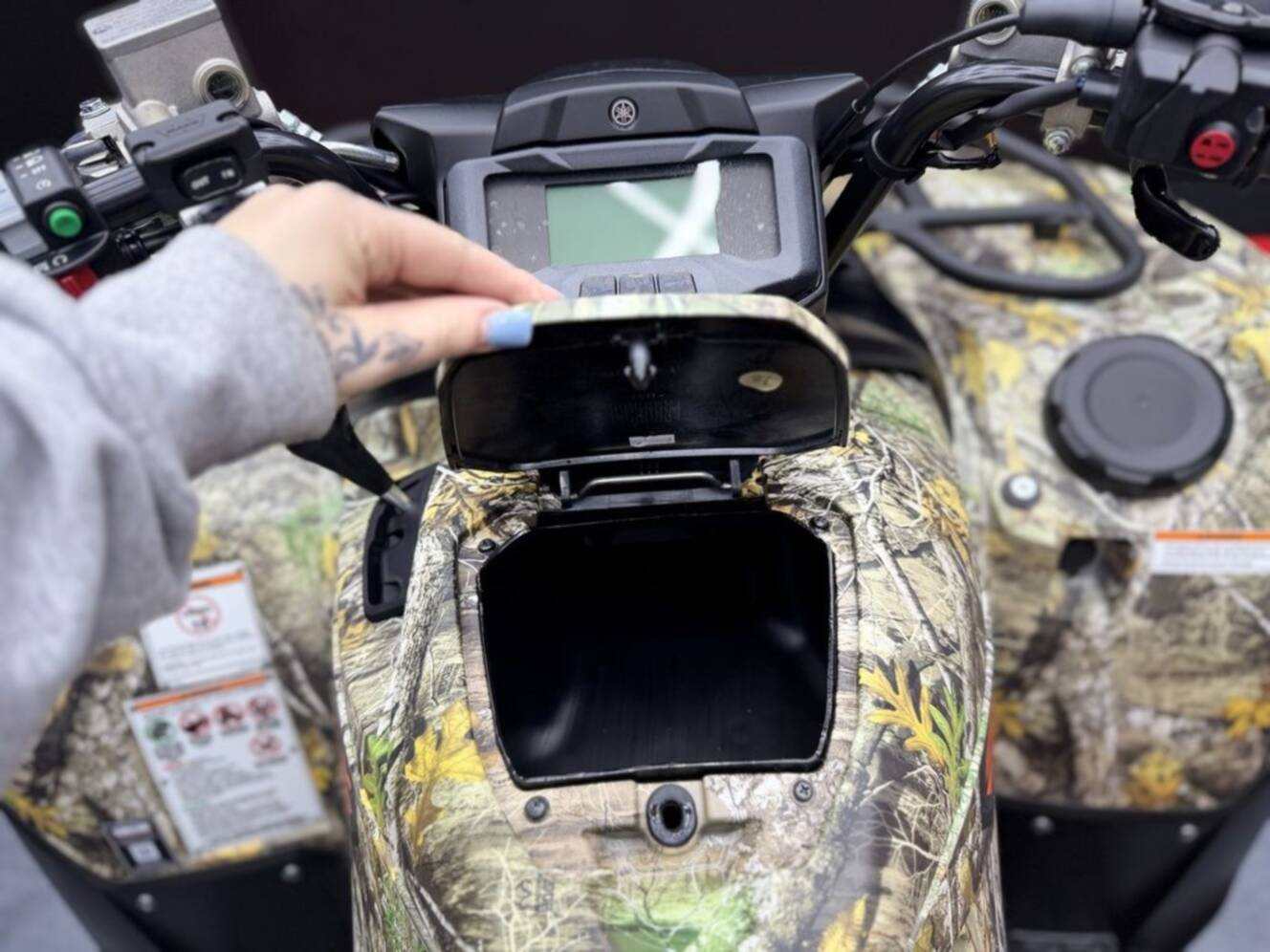 A photo of this 2027 Yamaha GRIZZLY EPS