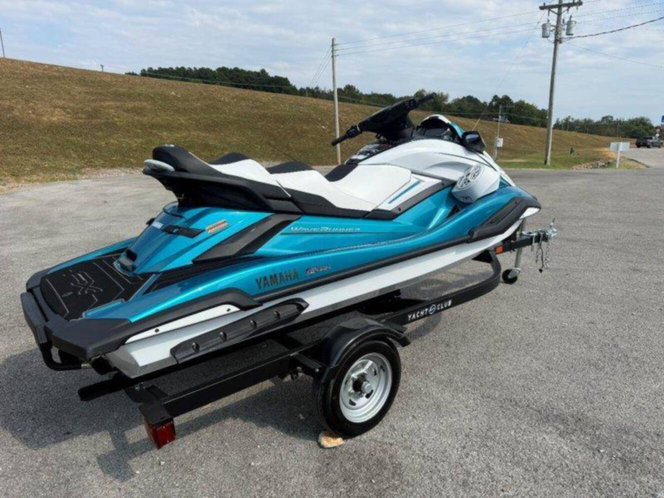 A photo of this 2026 Yamaha Waverunner FX Cruiser HO w/ Audio