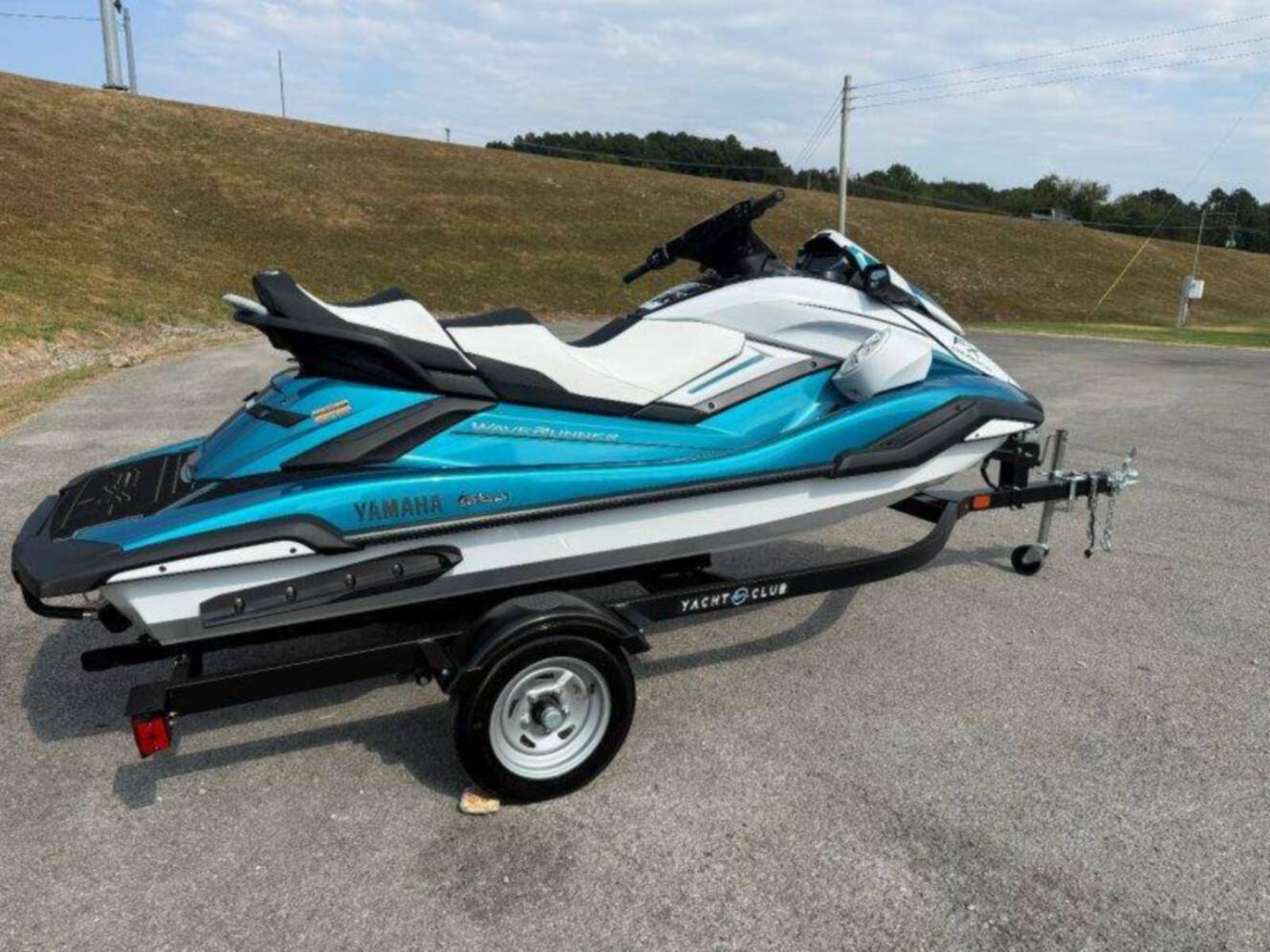 A photo of this 2026 Yamaha Waverunner FX Cruiser HO w/ Audio