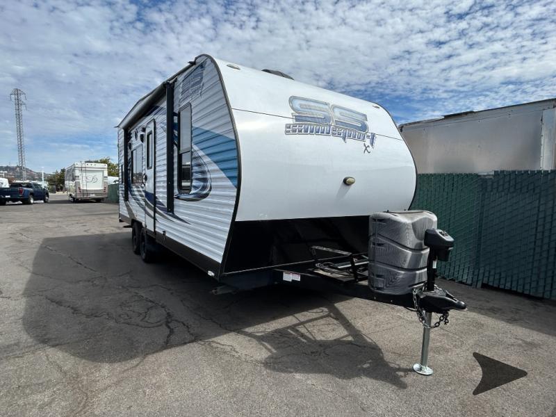 2016 Pacific Coachworks Sandsport 21FS in fairfield CA