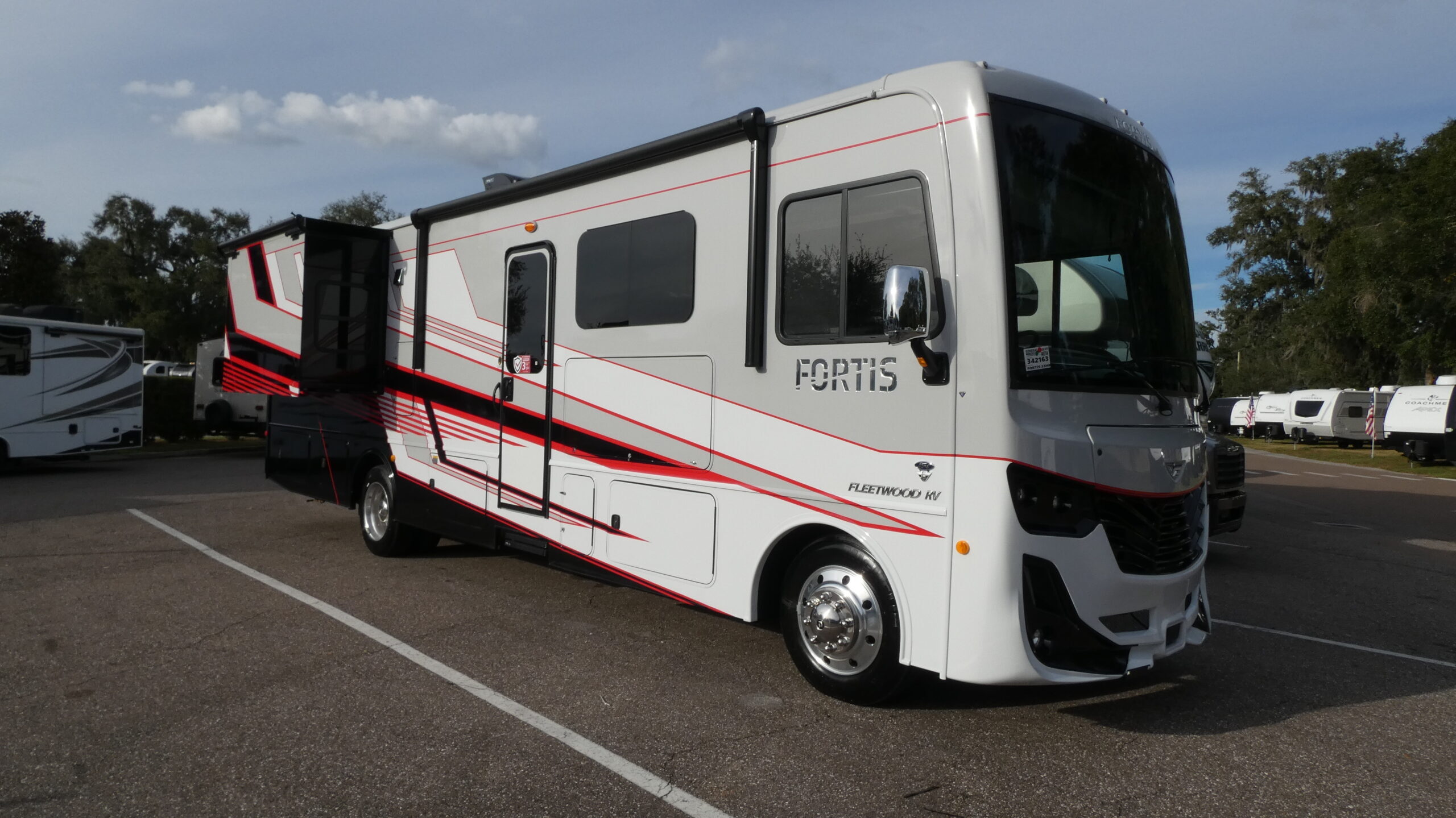 2026 Fleetwood FORTIS 33HB in dover FL