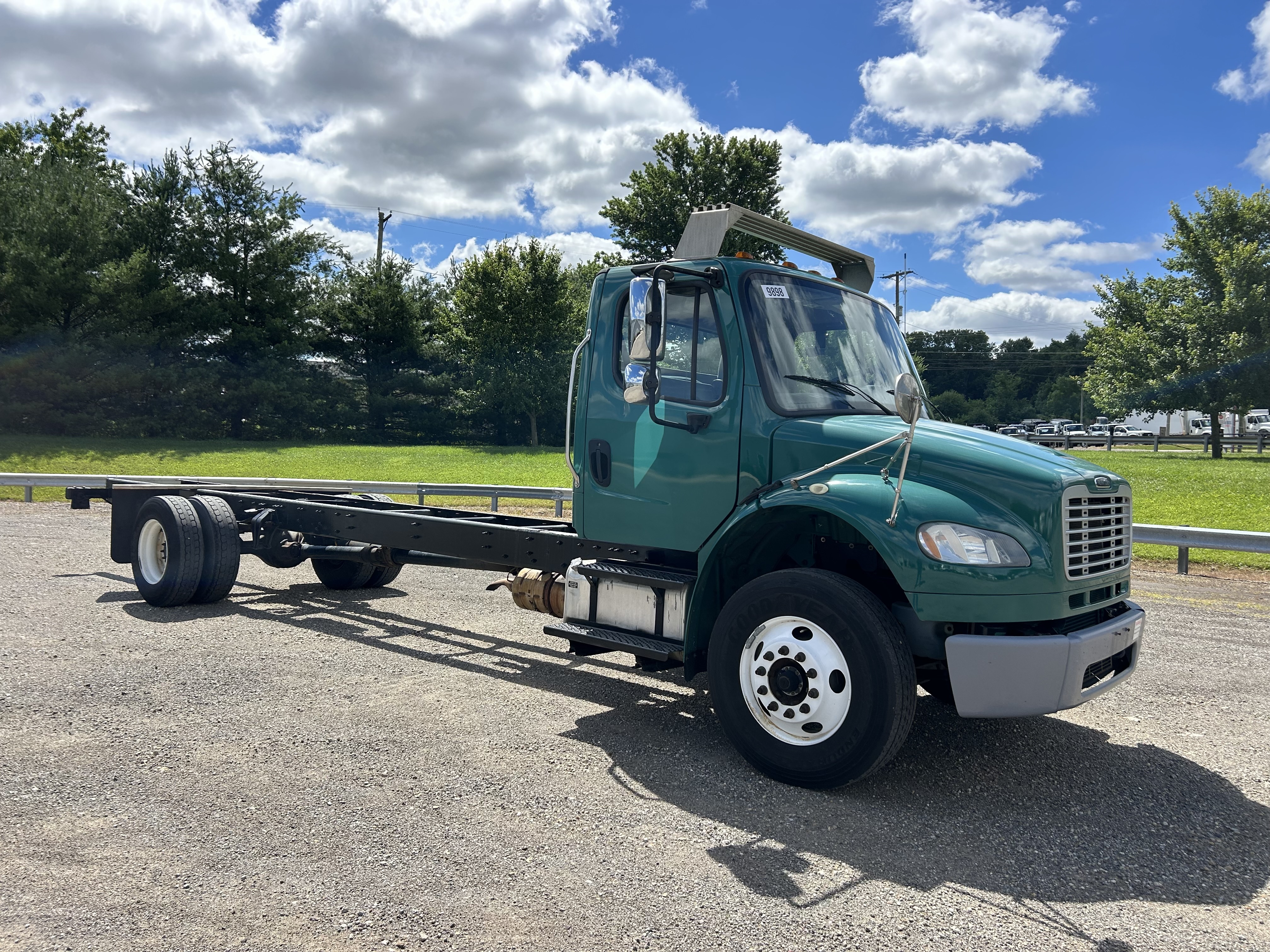 2020 FREIGHTLINER BUSINESS CLASS M2 106 in Mount Vernon, OH
