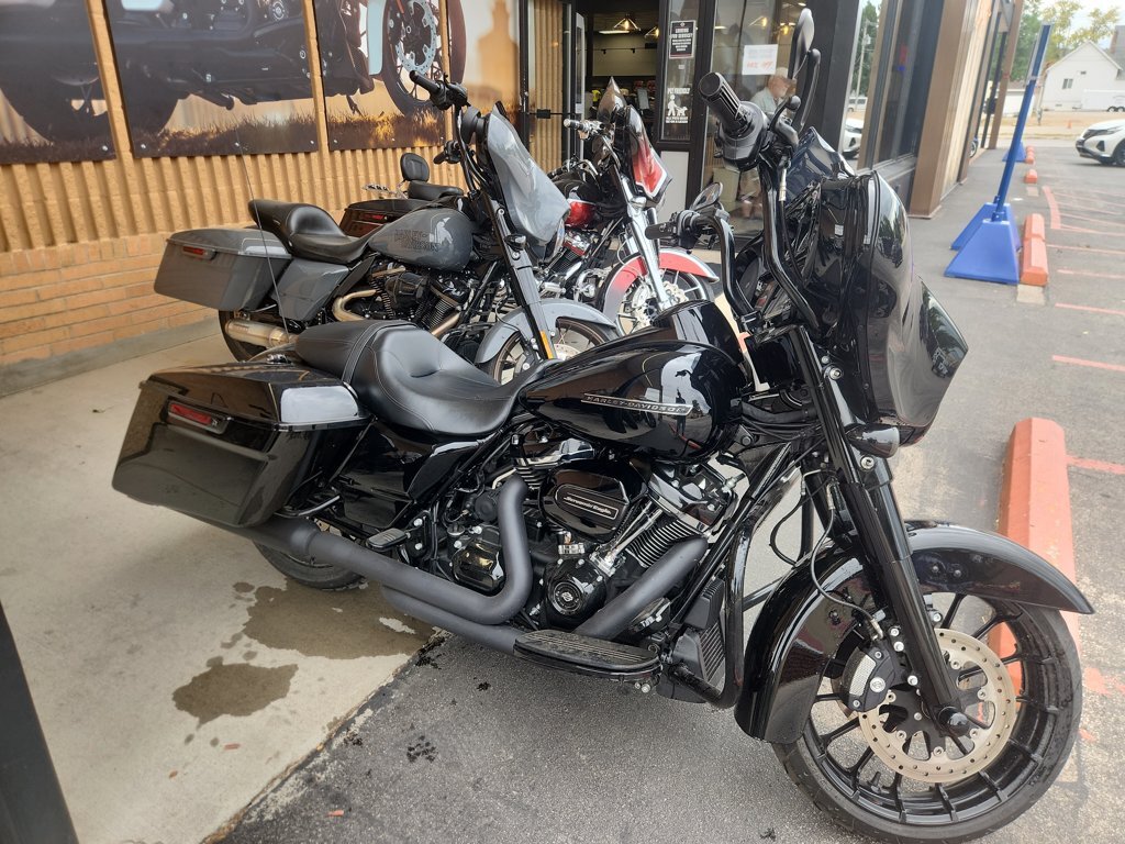 2018 Harley-Davidson STREET GLIDE SPECIAL SPECIAL in Sturgis, SD