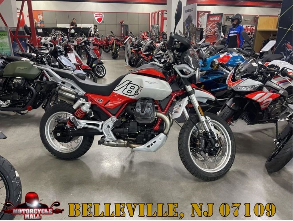 2025 Moto Guzzi V85 TT TT in Belleville, NJ