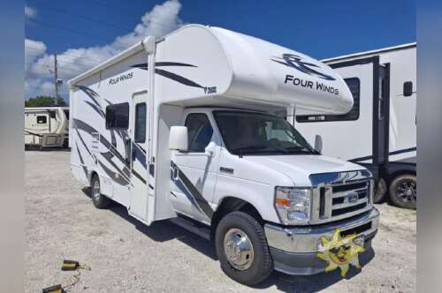 2022 Thor Motor Coach Four Winds 24F in fort pierce FL