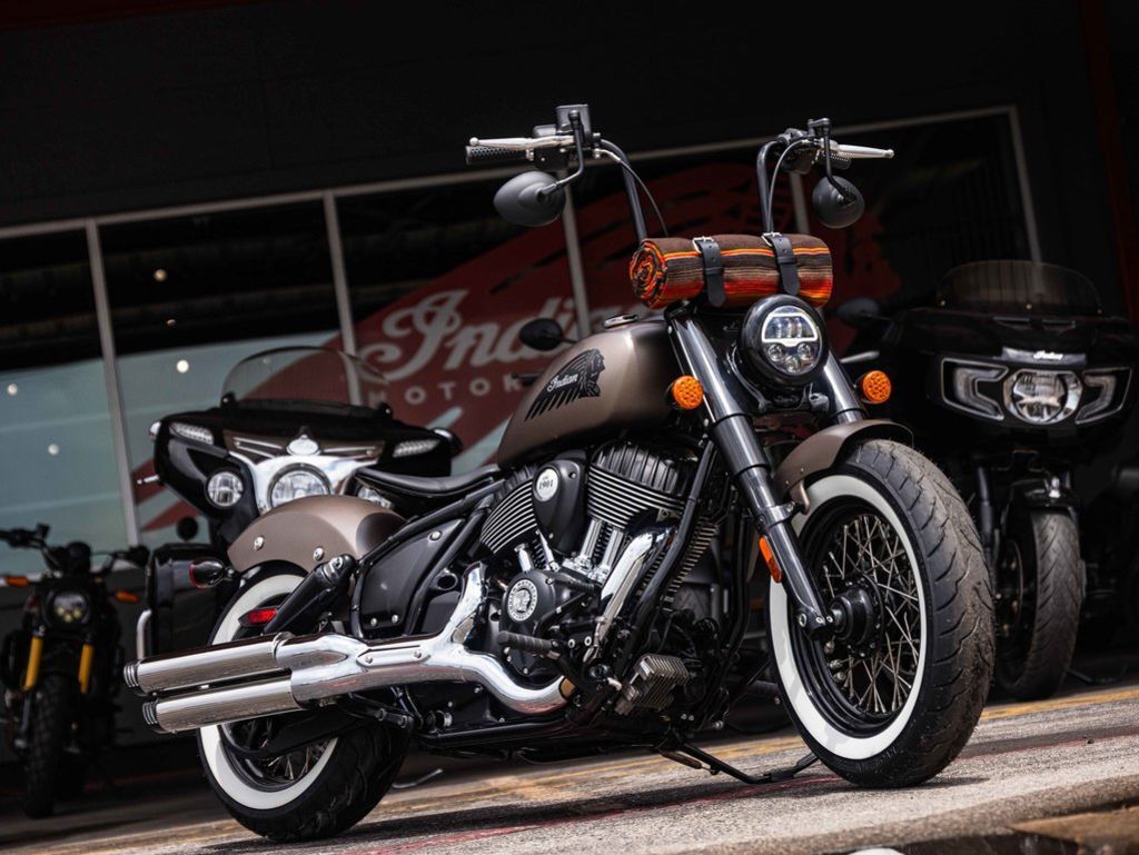2025 Indian Motorcycle® Chief® Bobber Nara Bronze Smoke BASE in New Braunfels, TX