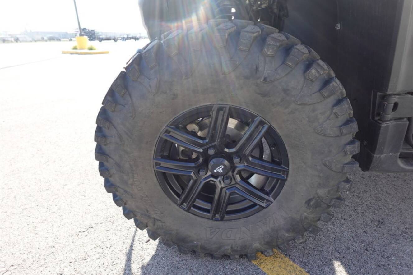 A photo of this 2024 Segway® Powersports UT10 P Crew