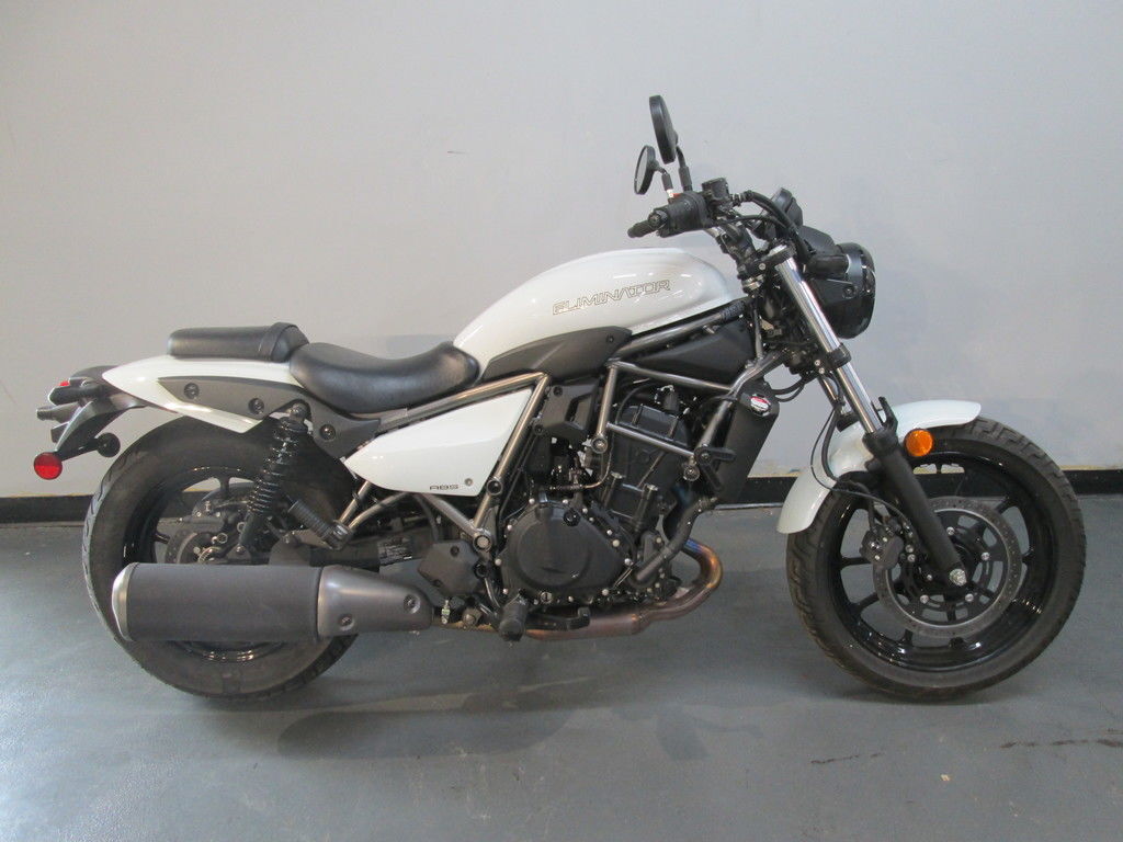 2024 Kawasaki Eliminator® ABS Pearl Robotic White ABS in Lewis Center, OH