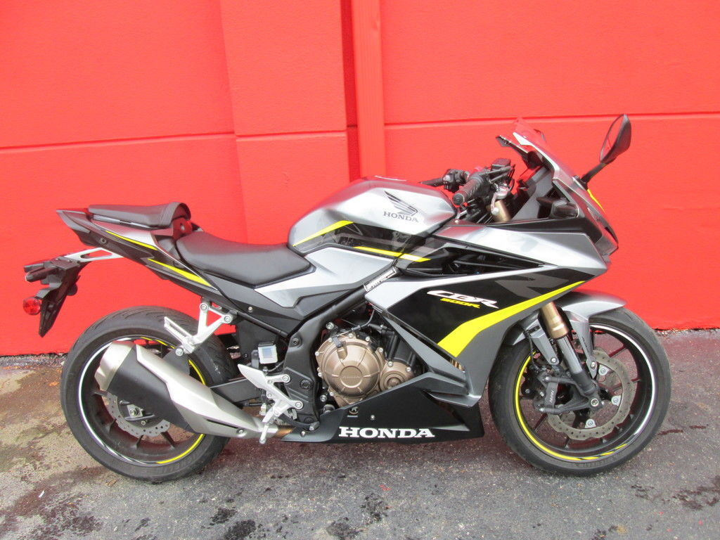 2022 Honda® CBR500R ABS ABS in Lewis Center, OH