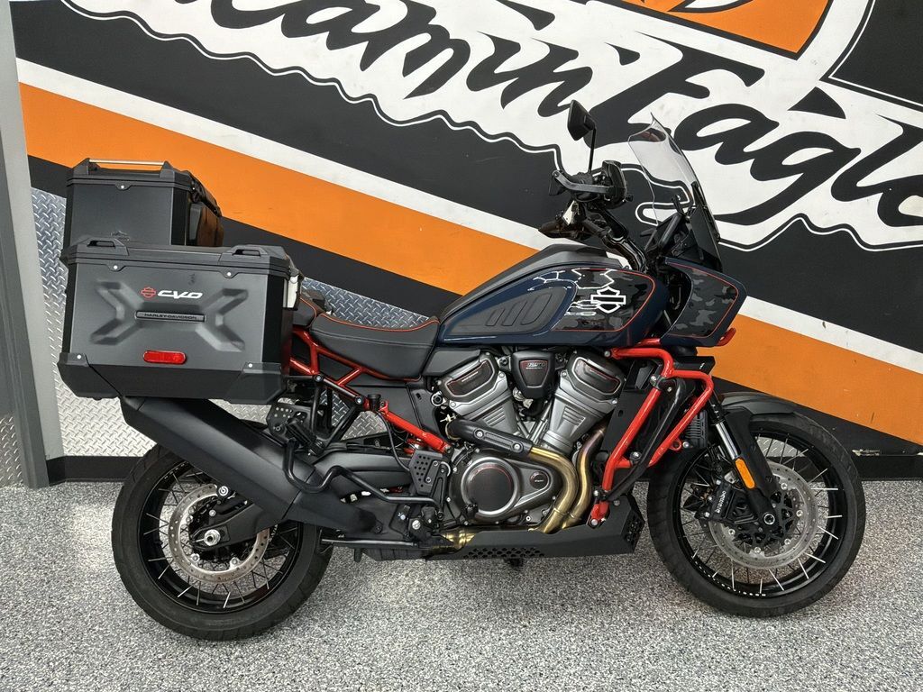 2025 Harley-Davidson® CVO Pan America® CVO in Denver, CO
