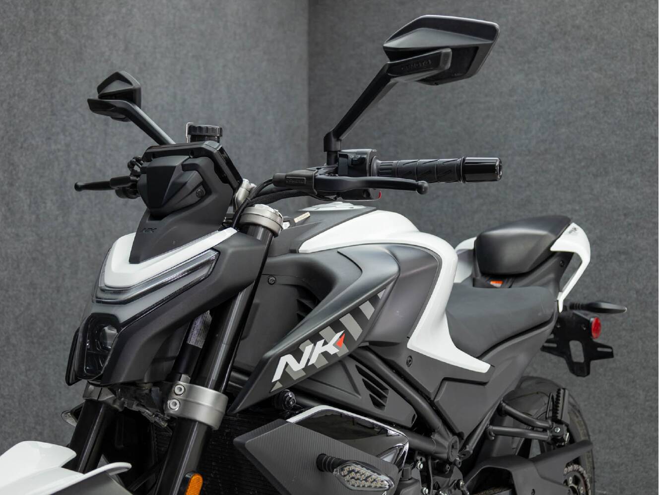 A photo of this 2024 CFMOTO 450NK W/ABS