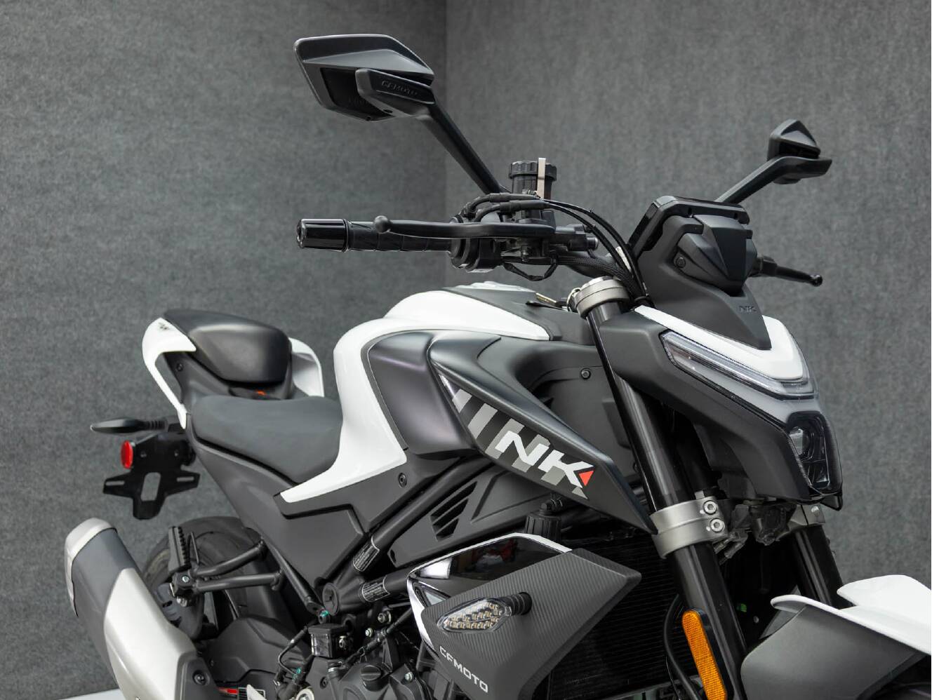 A photo of this 2024 CFMOTO 450NK W/ABS