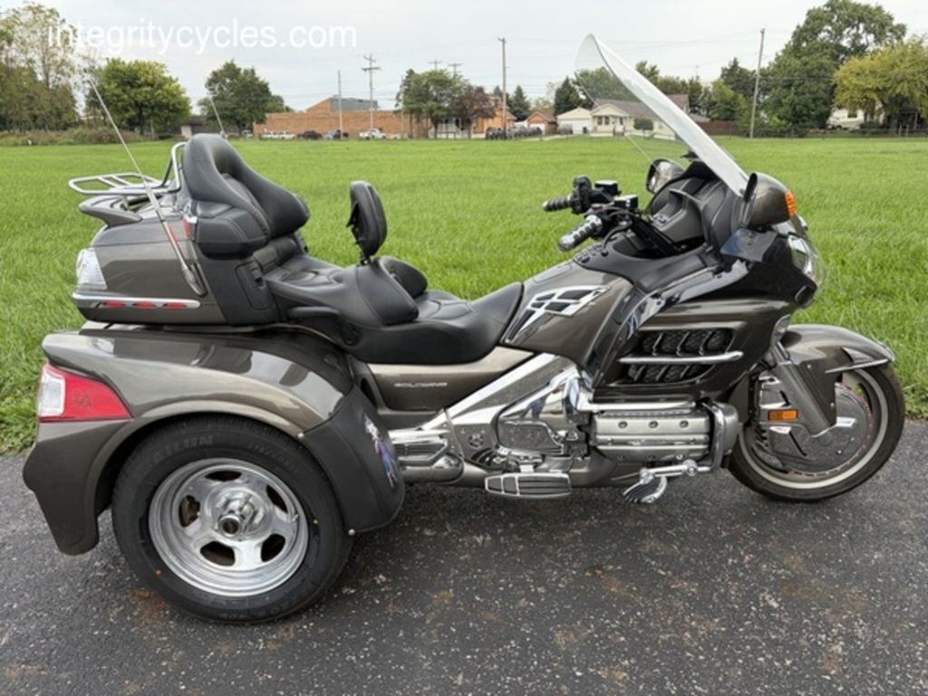2010 Honda® Gold Wing ABS in Lewis Center, OH