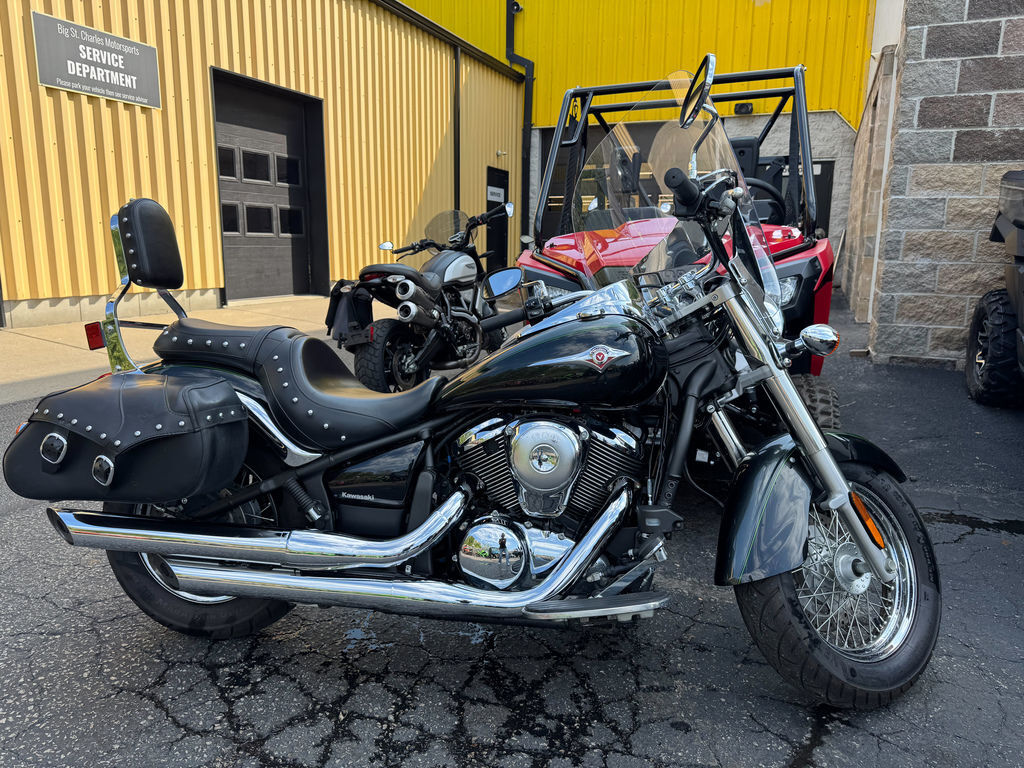 2017 Kawasaki Vulcan® 900 Classic LT 900 CLASSIC LT in St. Charles, MO