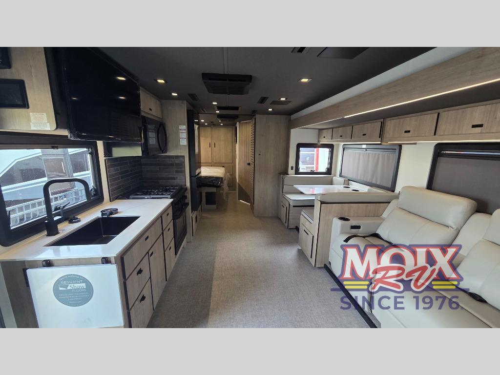 2027 Grand Design Lineage Series F 31ZW in conway AR