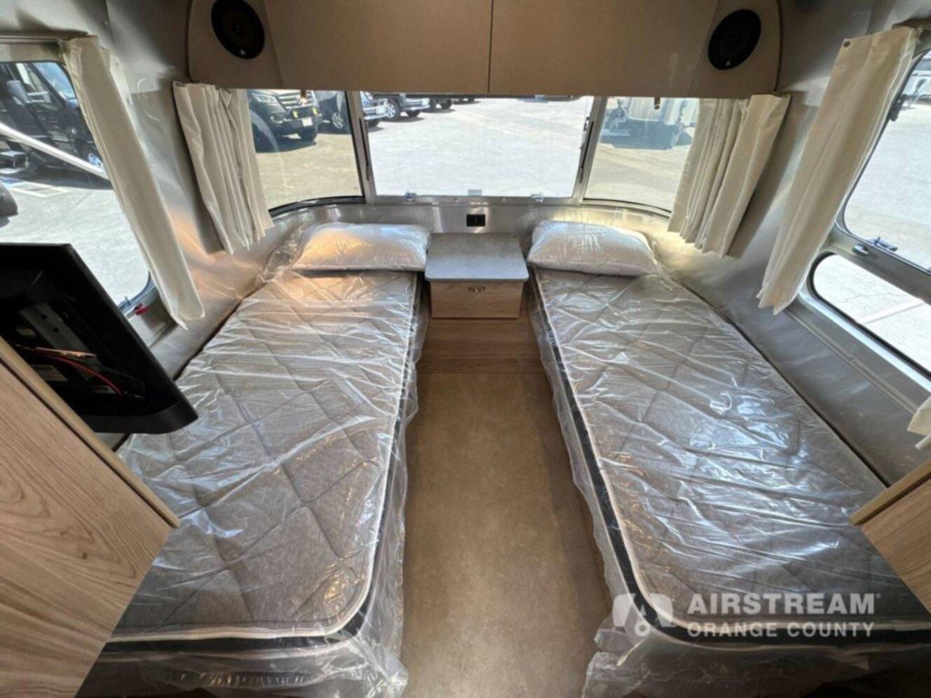 A photo of this 2027 Airstream Flying Cloud 27FB Twin
