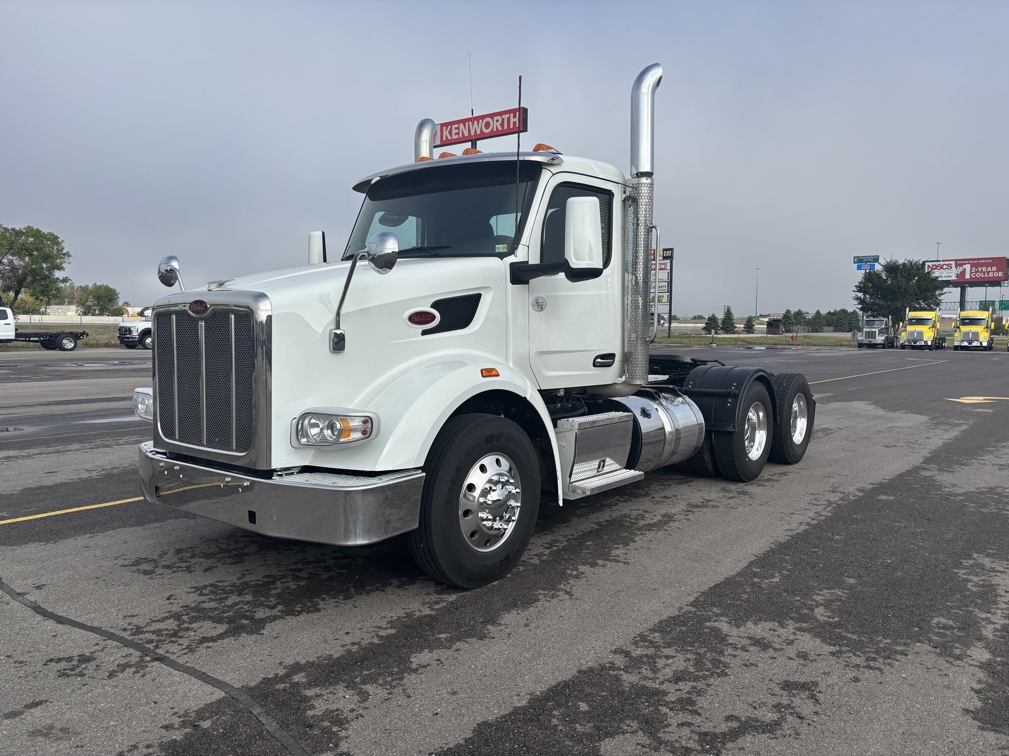 2022 PETERBILT 567 in Fargo, ND