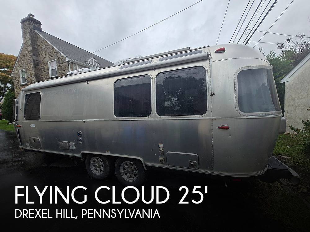2022 Airstream Flying Cloud 25FB Twin in drexel hill PA