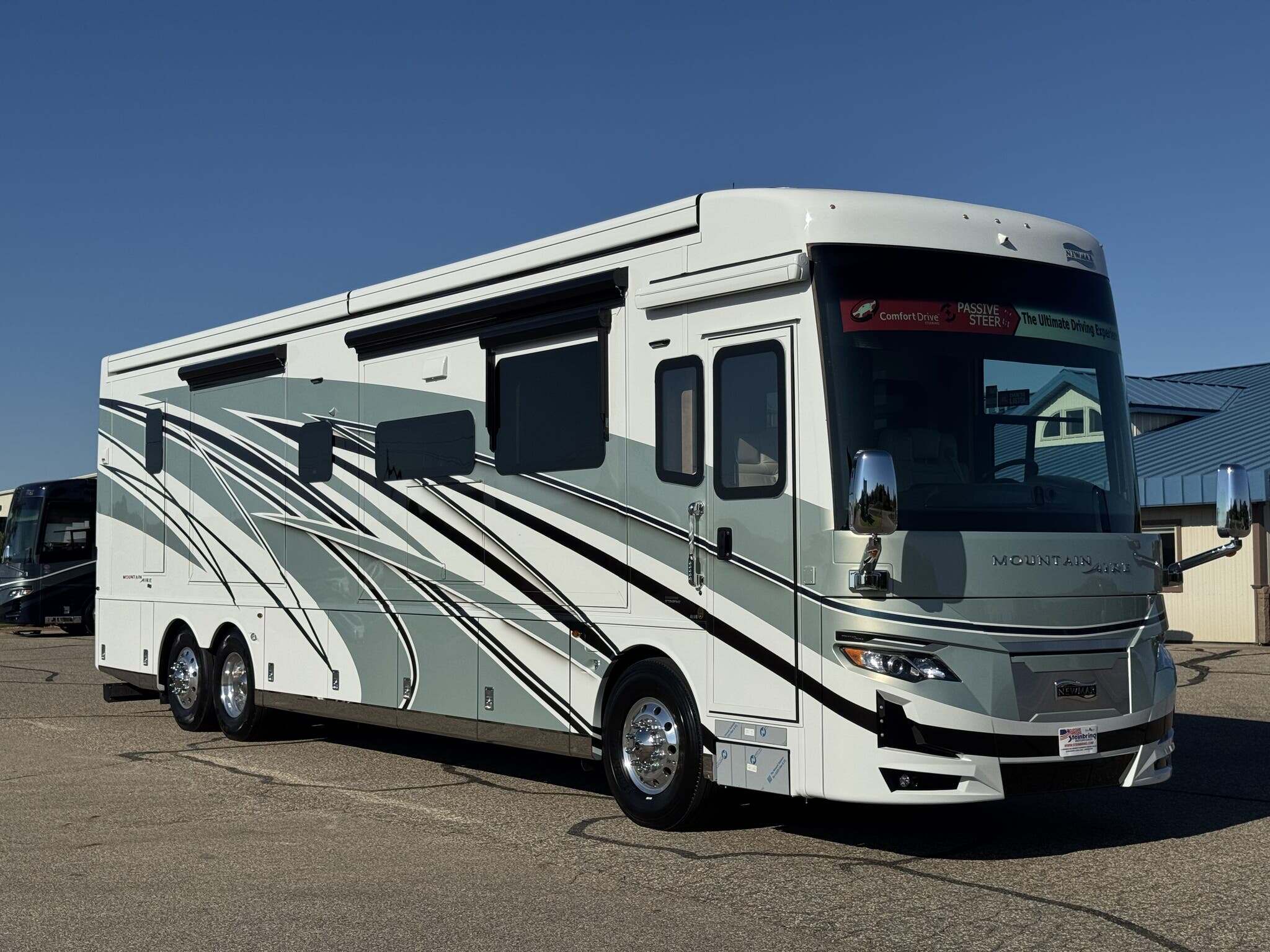 2027 Newmar Mountain Aire 4118 in garfield MN