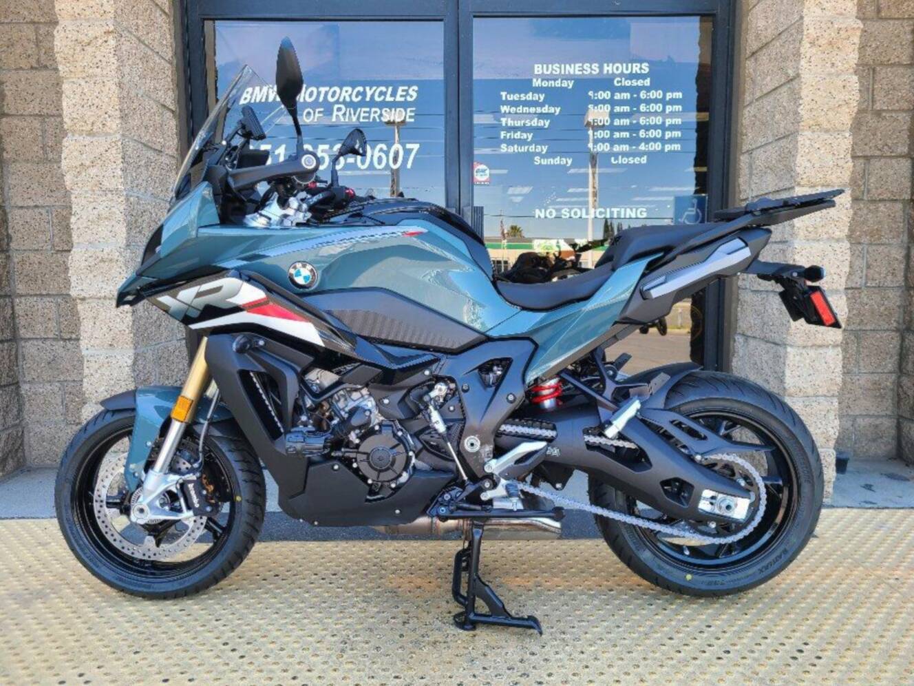 A photo of this 2026 BMW S 1000 XR