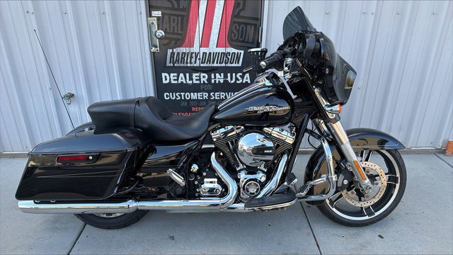 2014 Harley-Davidson Street Glide Special FLHXS SPECIAL in Clarksville, TN