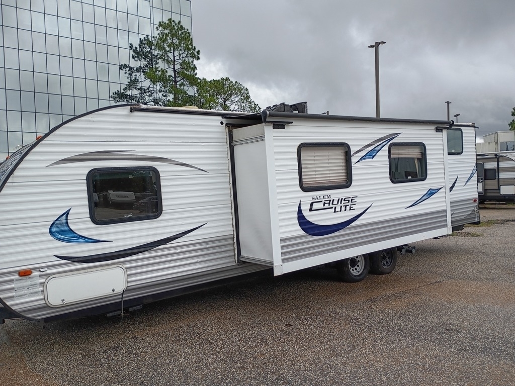 2015 Forest River Salem Cruise Lite 272QBXL in houston TX