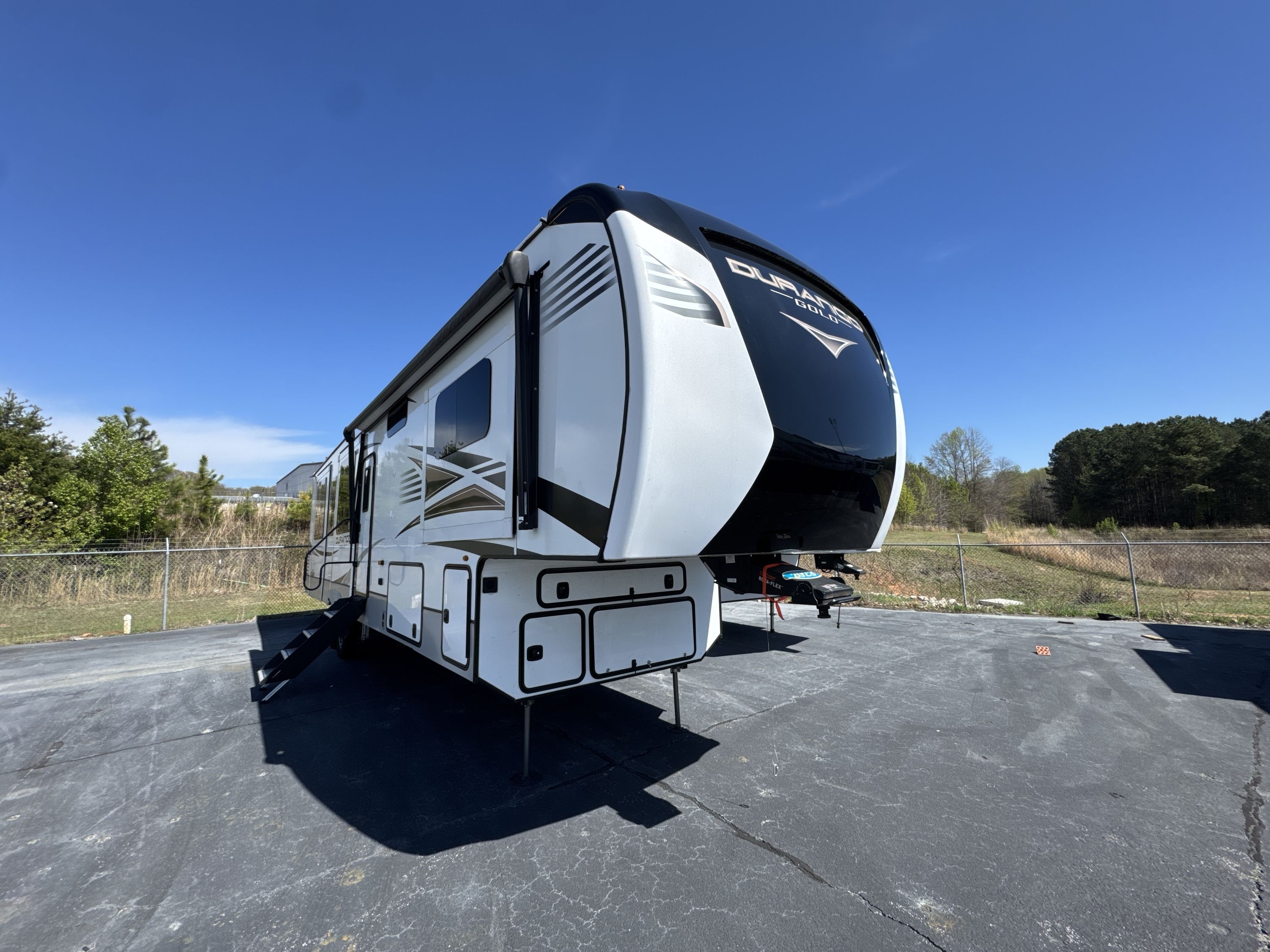 2023 K-Z Rv DURANGO GOLD 391RKF G391RKF in spartanburg SC