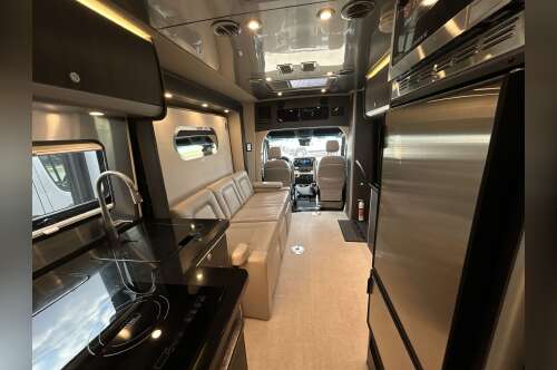 2025 Airstream ATLAS MURPHY SUITE in lewisville TX