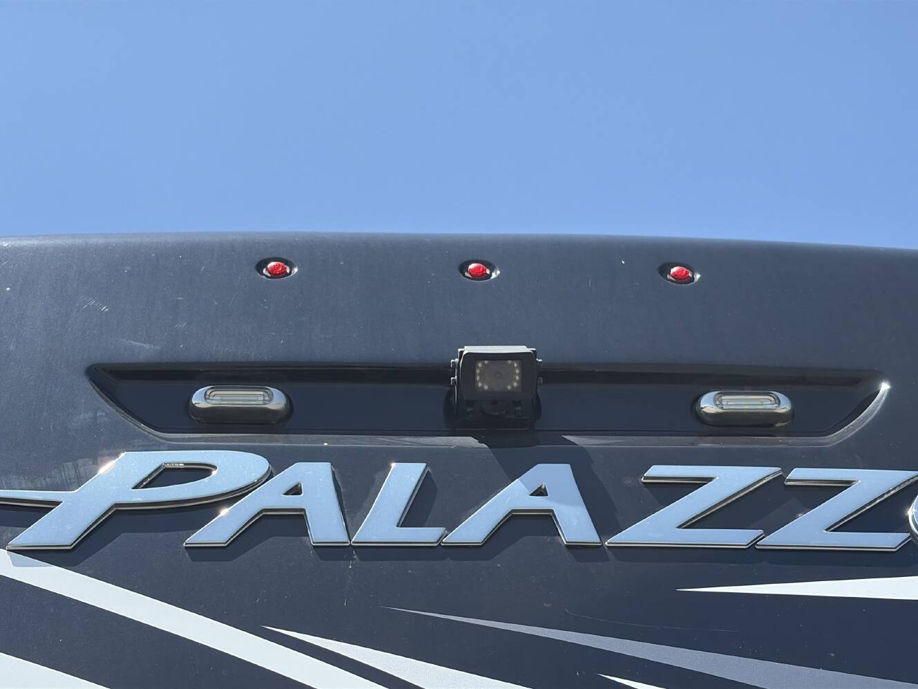 A photo of this 2023 Thor PALAZZO 37.5