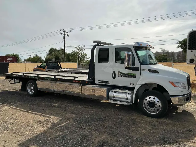 2023 INTERNATIONAL MV 607